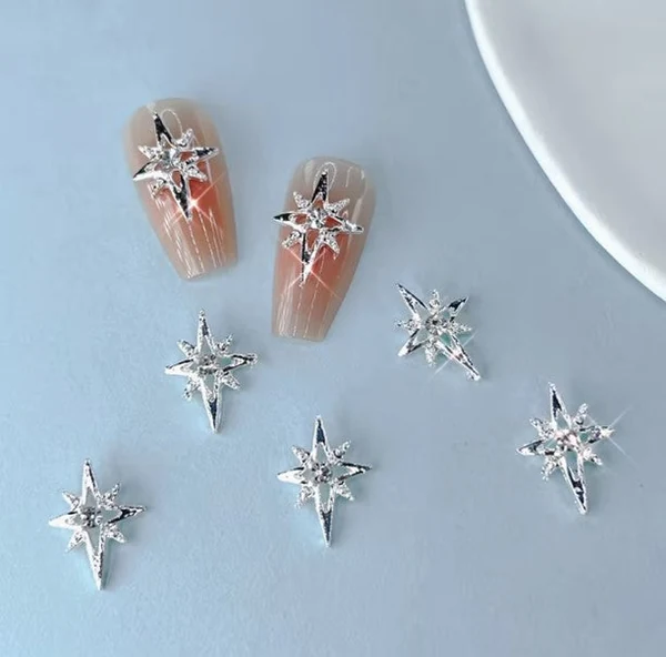 Coconoir Beauty - Nail Charms - 8 Point Star Silver - 10pk