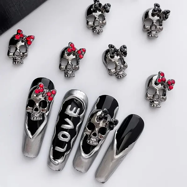 Coconoir Beauty - Nail Charms - Gothic Skull & Bow - 10pk