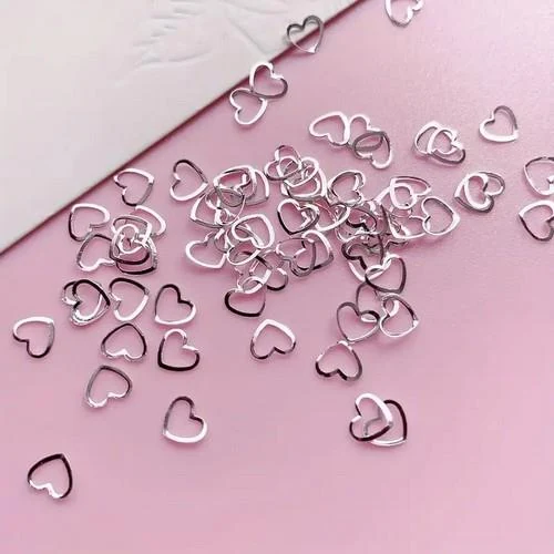 Coconoir Beauty - Nail Charms - Cut Out Silver Hearts - 100Pk