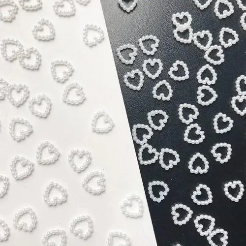 Coconoir Beauty - Nail Charms - Pearl Hearts - 10pk
